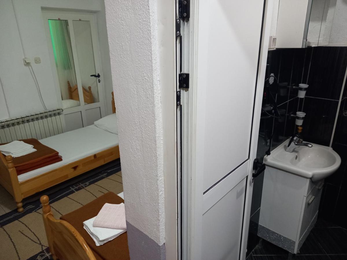 Apartmani Herceg Gacko Eksteriør bilde